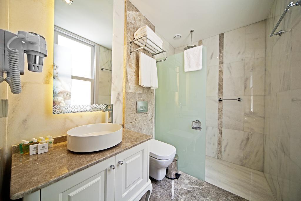 Azade Premier Hotel Estambul Habitación foto
